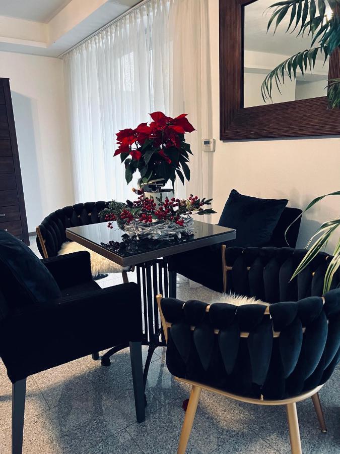 ברטיסלאבה Koliba Apartments 3 מראה חיצוני תמונה