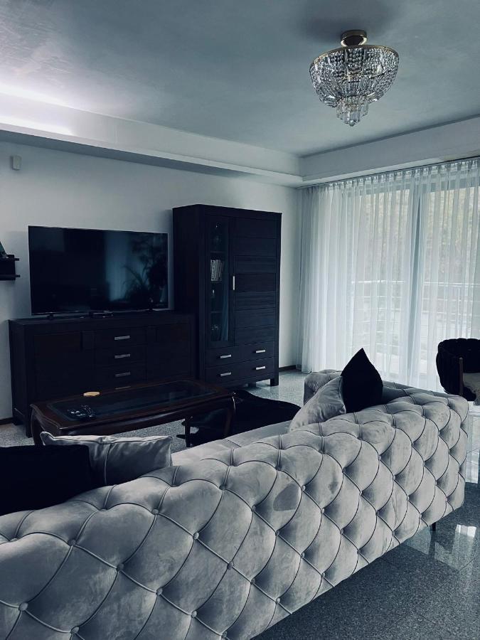 ברטיסלאבה Koliba Apartments 3 מראה חיצוני תמונה